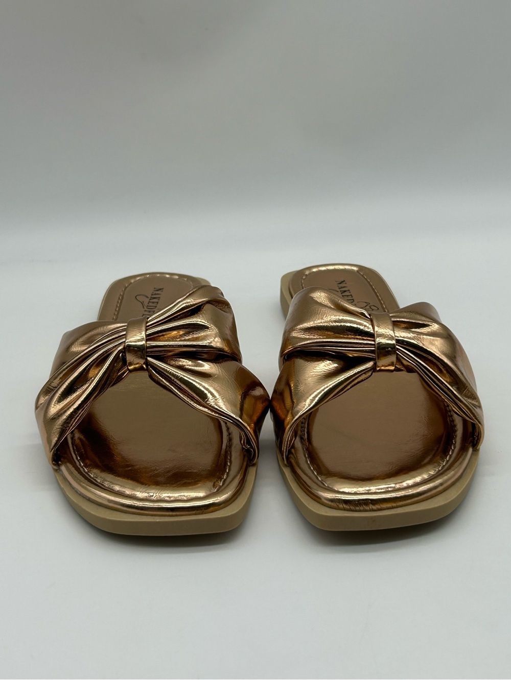 Naked Feet Goa Bronze Metallic Bow Slip On Sandals Vegan Size 7 NWB - Picture 6 of 11